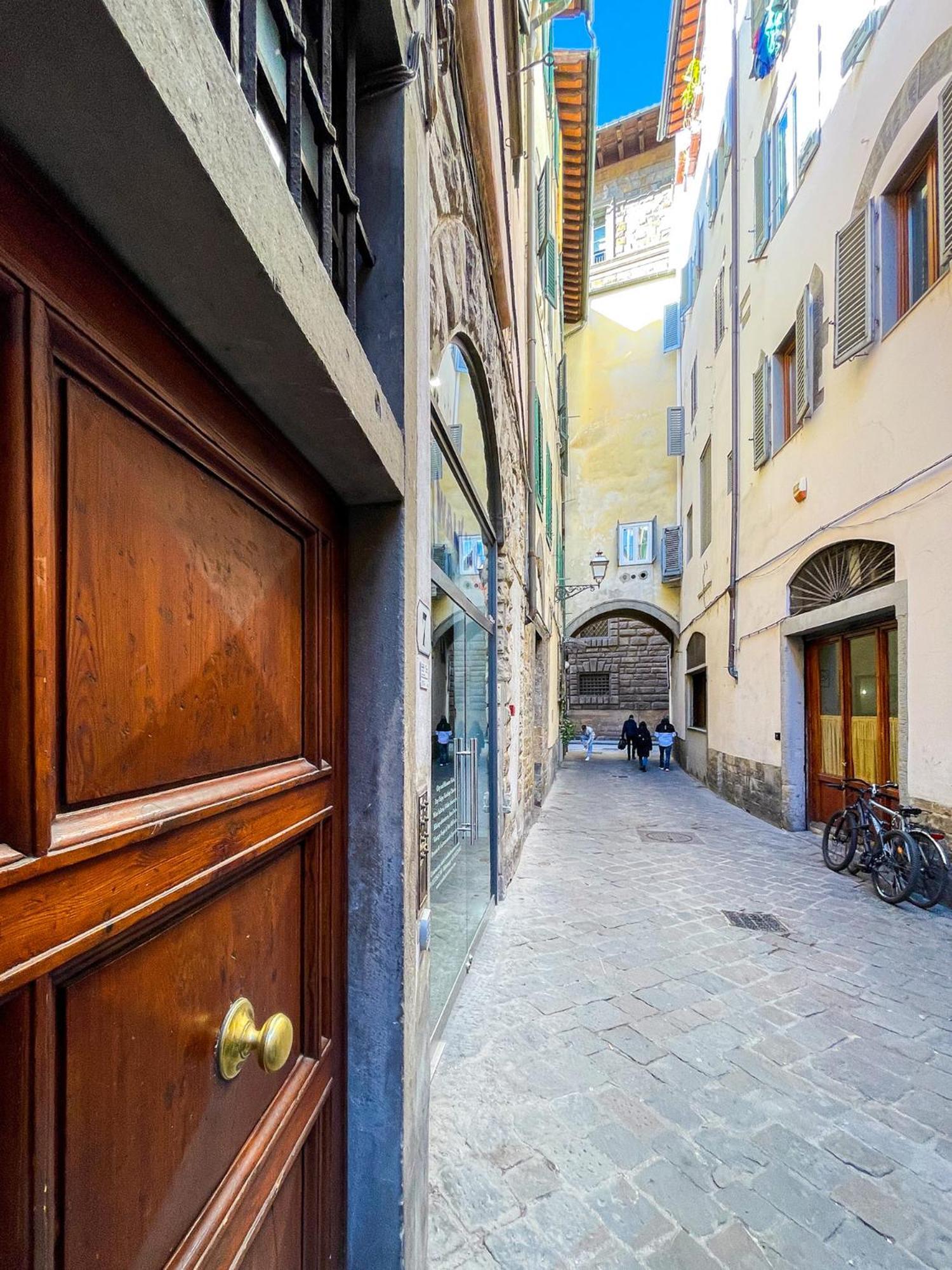 Lovely Apartment Near Piazza Della Signoria Флоренция Экстерьер фото
